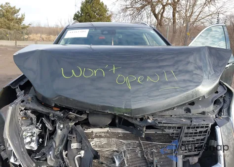 2016 Cadillac Srx Luxury Collection z USA, uszkodzony, nr VIN 3GYFNEE39GS570247